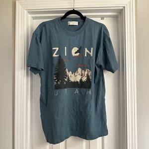 Girl Dangerous Oversized Zion Graphic Tee - S/M